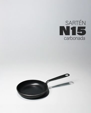 Juego de  2 sartenes de hierro Kankay N15 +N25 Antiadherente