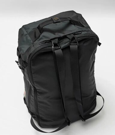 Bolso Fjallraven Kanken 22 Black