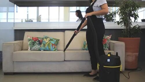 Aspiradora De tacho Karcher Nt 15/1 Black Edition 15L negra - Vista 4