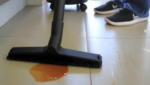 Aspiradora De tacho Karcher Nt 15/1 Black Edition 15L negra - Vista 7