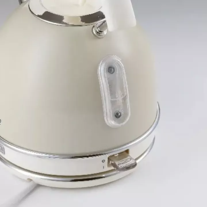 Pava Eléctrica Ariete Vintage Beige 1.7L - Vista 3