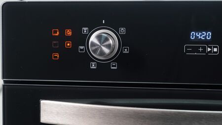 Horno Empotrable Eléctrico Florencia 7867E 64L Negro 