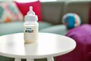 Mamadera Anticolicos 1 Meses 260 Ml Avent SCF81319 - Miniatura 3