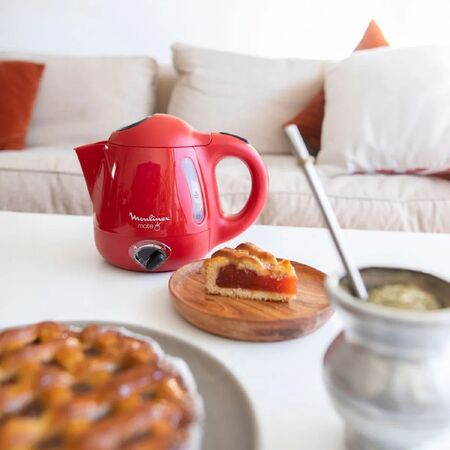 PAVA ELECTRICA MOULINEX - ROJA, 1LT, CORTE MATE (BY297F58)