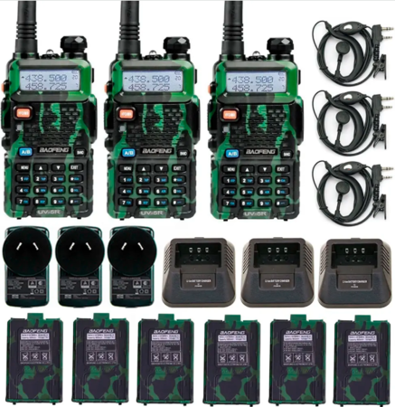 Handy Baofeng UV-5R 8w Camuflado Bi-Banda Kit x3 Hasta 12km + 6 Baterías y 3 Manos Libres